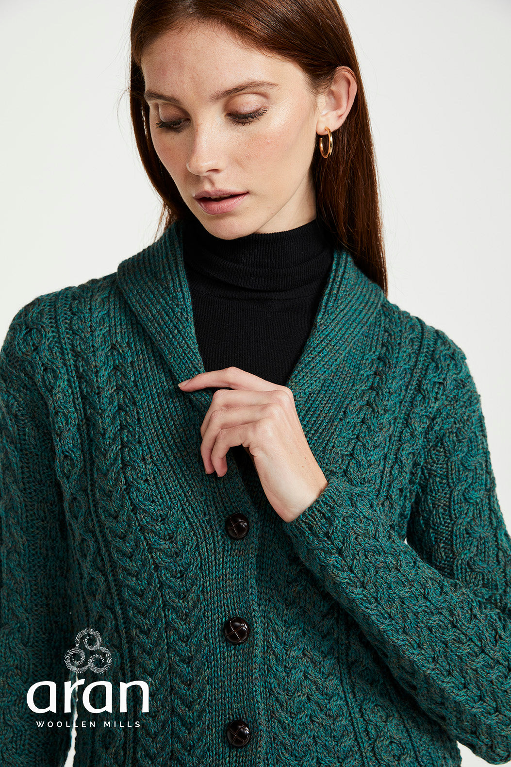 Aran Woollen Mills - B164 | wollen damesvest met knopen