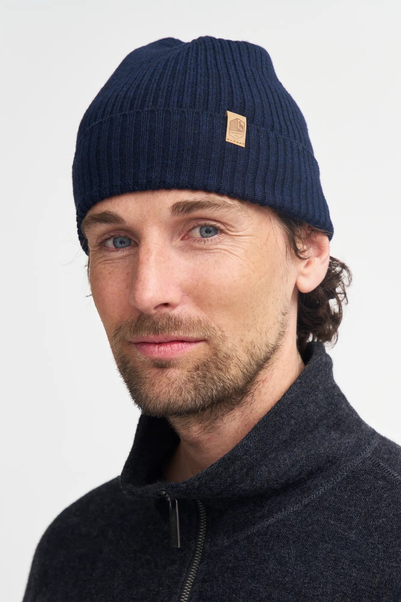 Ivanhoe Knitted in Sweden - Gelu hat | muts van merinowol