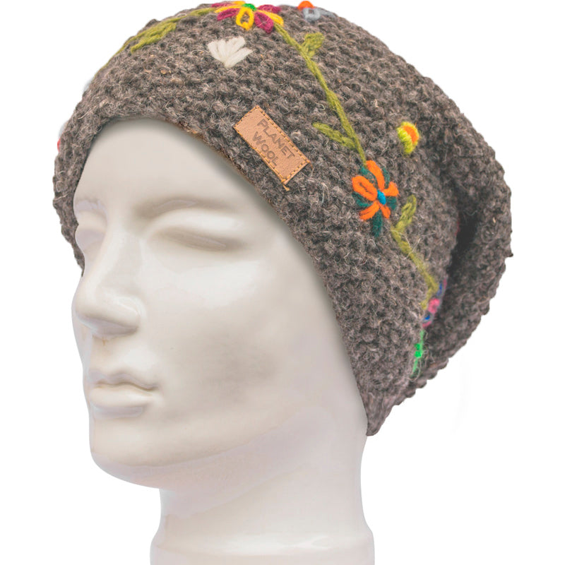 Planet wool - Long flower hat | wollen muts met vrolijke bloemen
