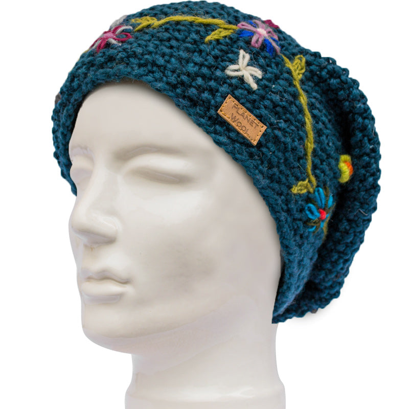 Planet wool - Long flower hat | wollen muts met vrolijke bloemen