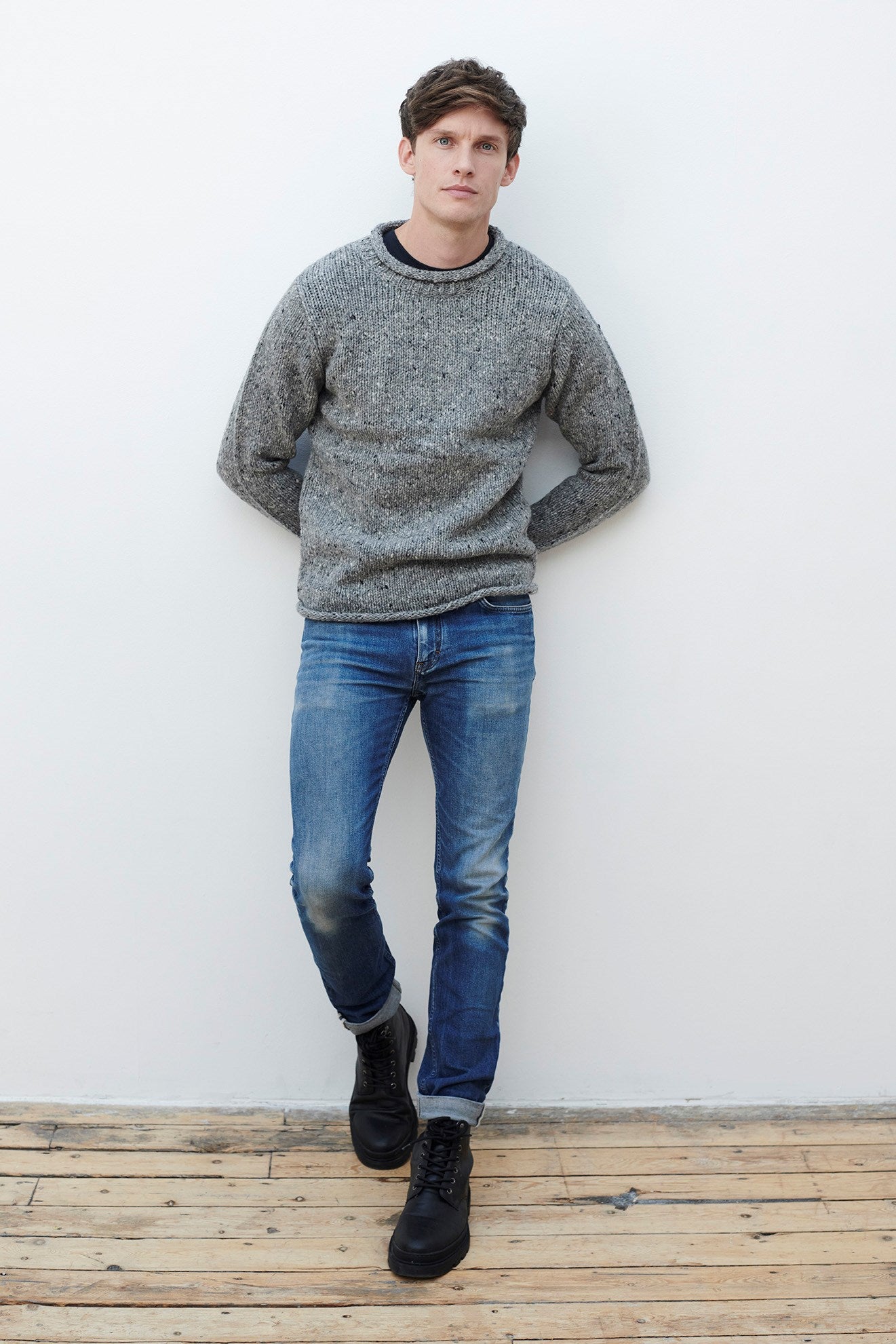 Aran Woollen Mills - R193 | wollen herentrui Grey