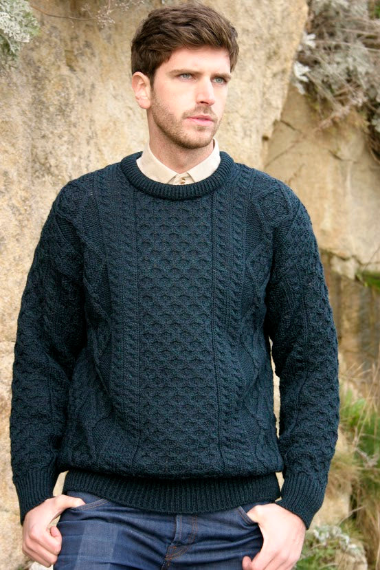 West End - C1347 | Ierse wollen trui met ronde hals Blackwatch