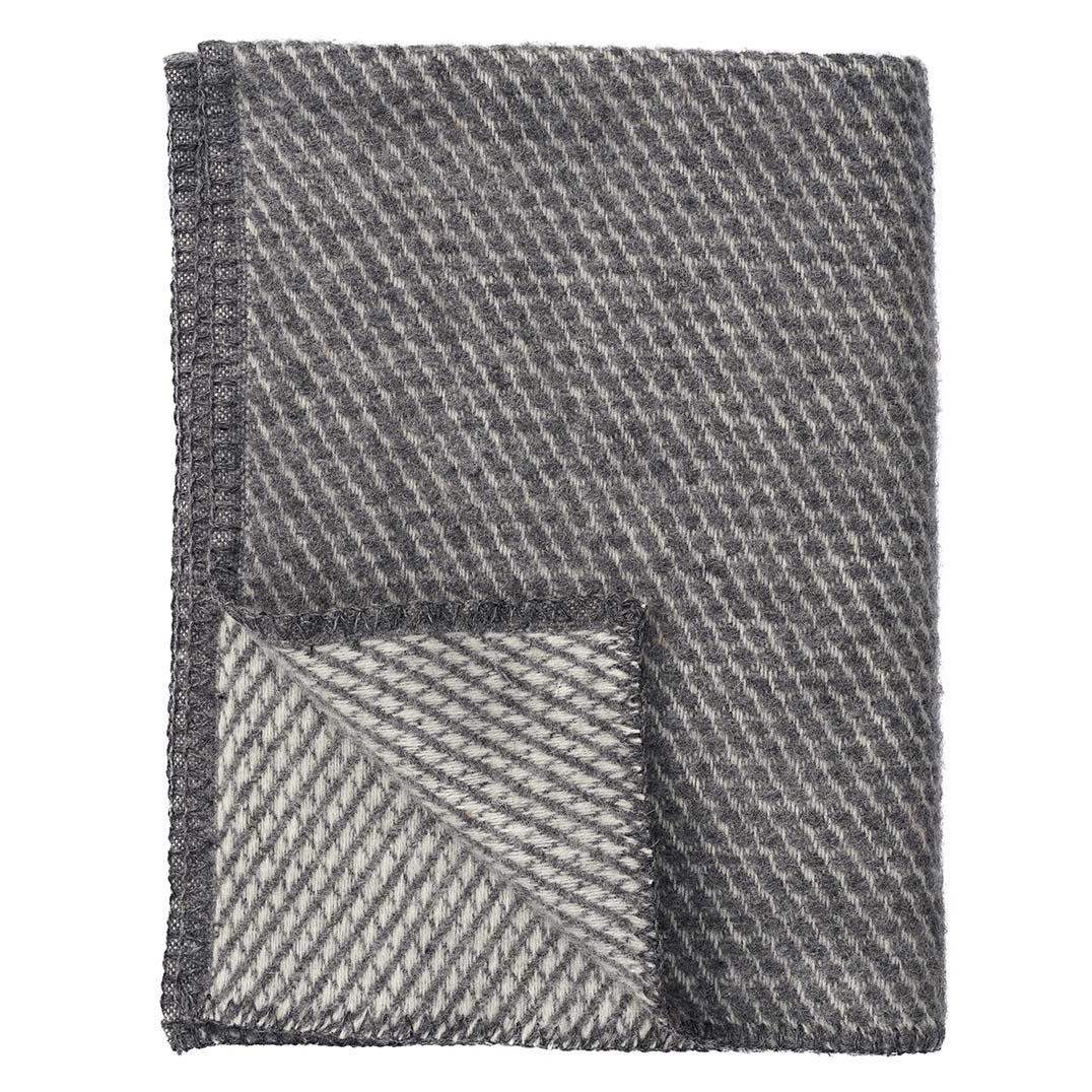 Klippan - Velvet | ledikantdeken van lamswol Grey