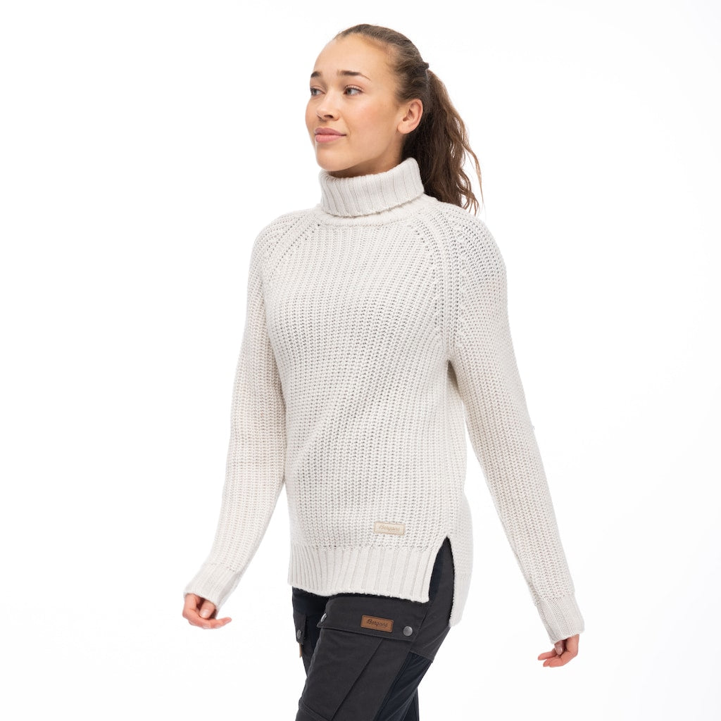 Bergmans of Norway - Nordmarka | Merino wool women's sweater with turtleneck
