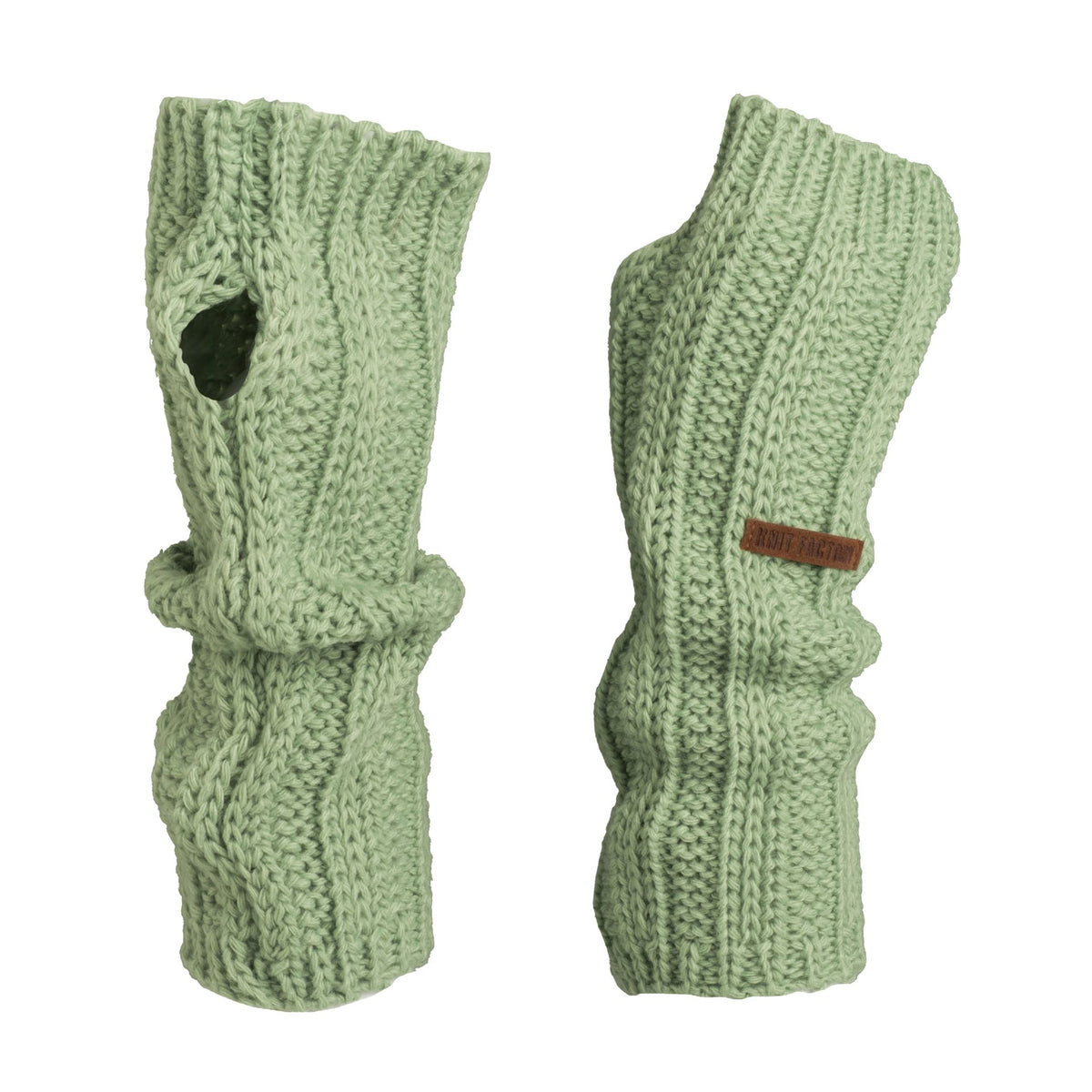 Knit Factory - Nica Armwarmers | gebreide polswarmers Sage Green