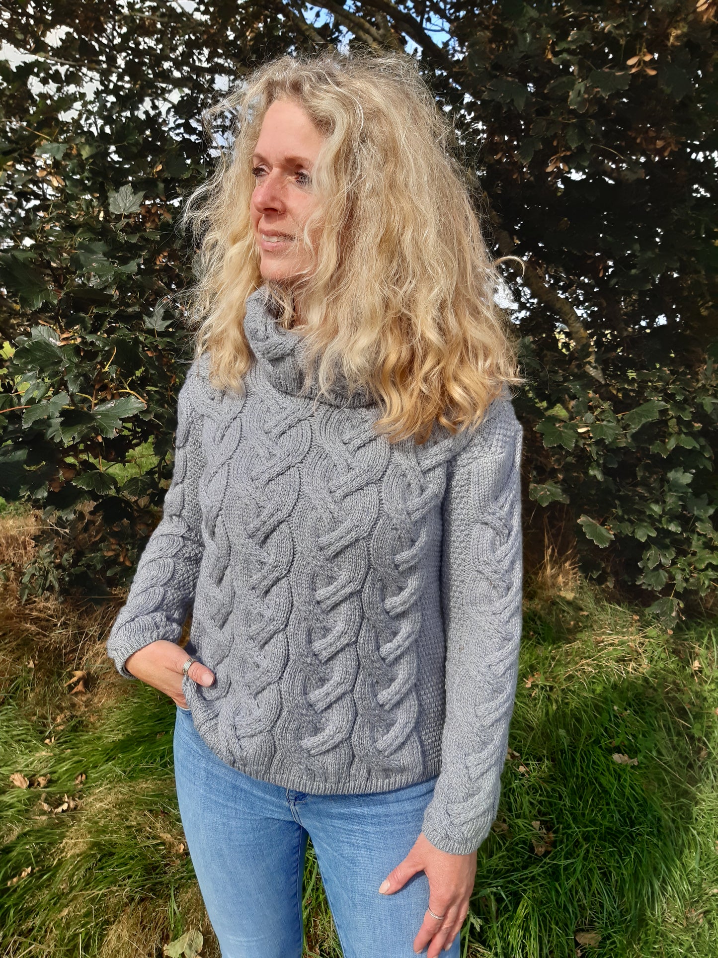 Aran Woollen Mills - B692 | women's merino wool sweater