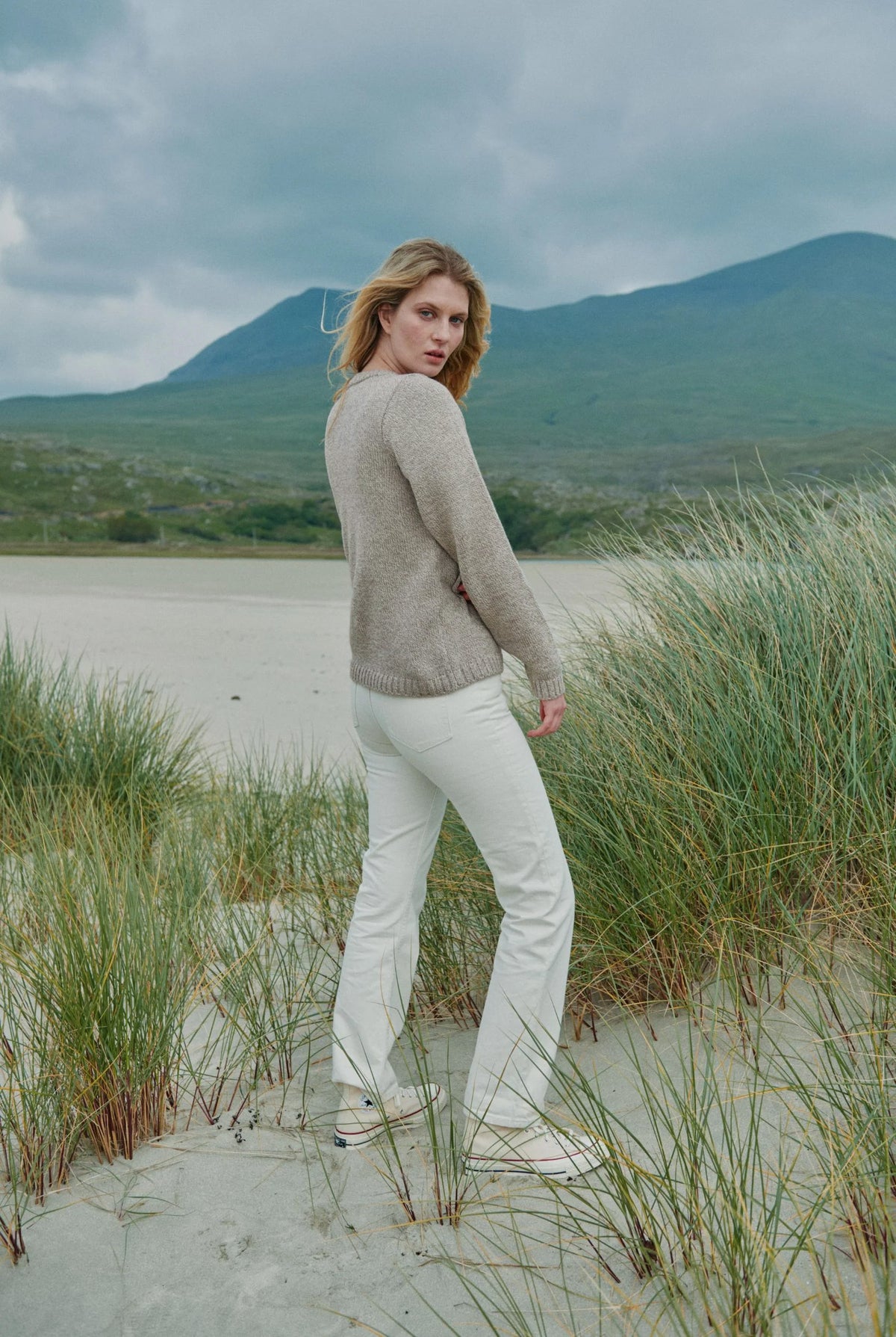 Aran Woollen Mills - B150 | damestrui van merinowol