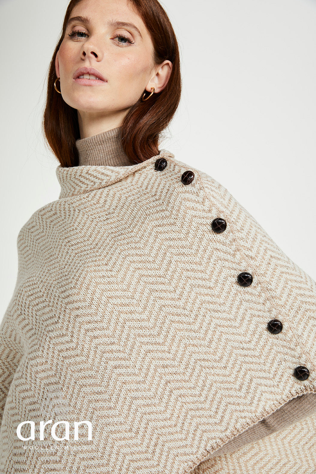 Aran Woollen Mills - B814 | poncho