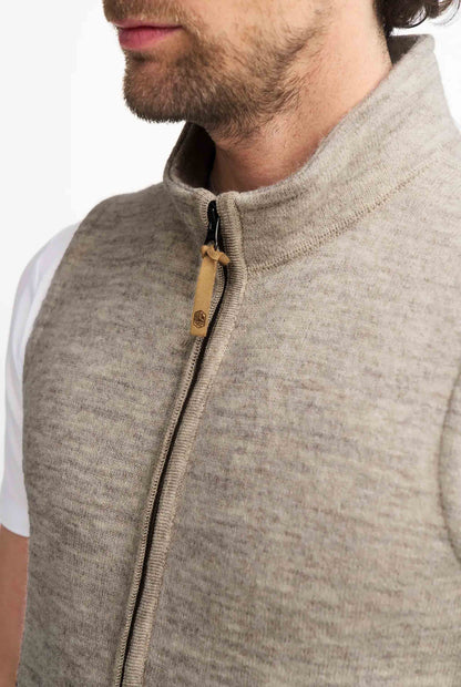Ivanhoe Knitted in Sweden - NLS Barley Vest | wollen heren bodywarmer
