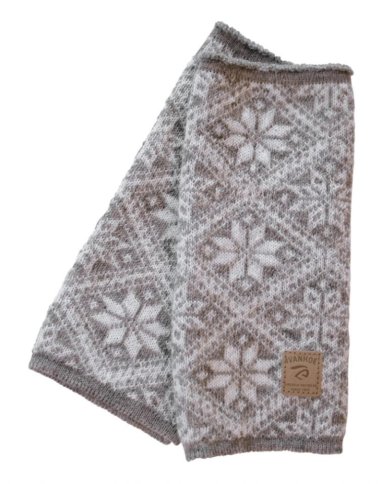 Ivanhoe Knitted in Sweden - Freya wristband | wollen polswarmers Grey marl