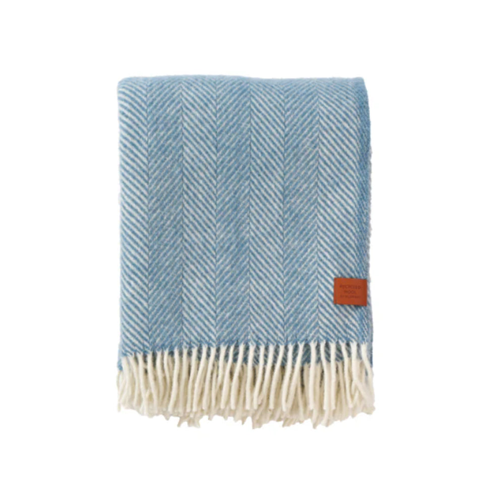 Klippan - Herringbone | plaid met gerecyclede wol Cloudy blue