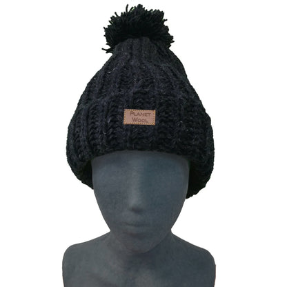 Planet Wool - Pompon hat | wollen muts Black