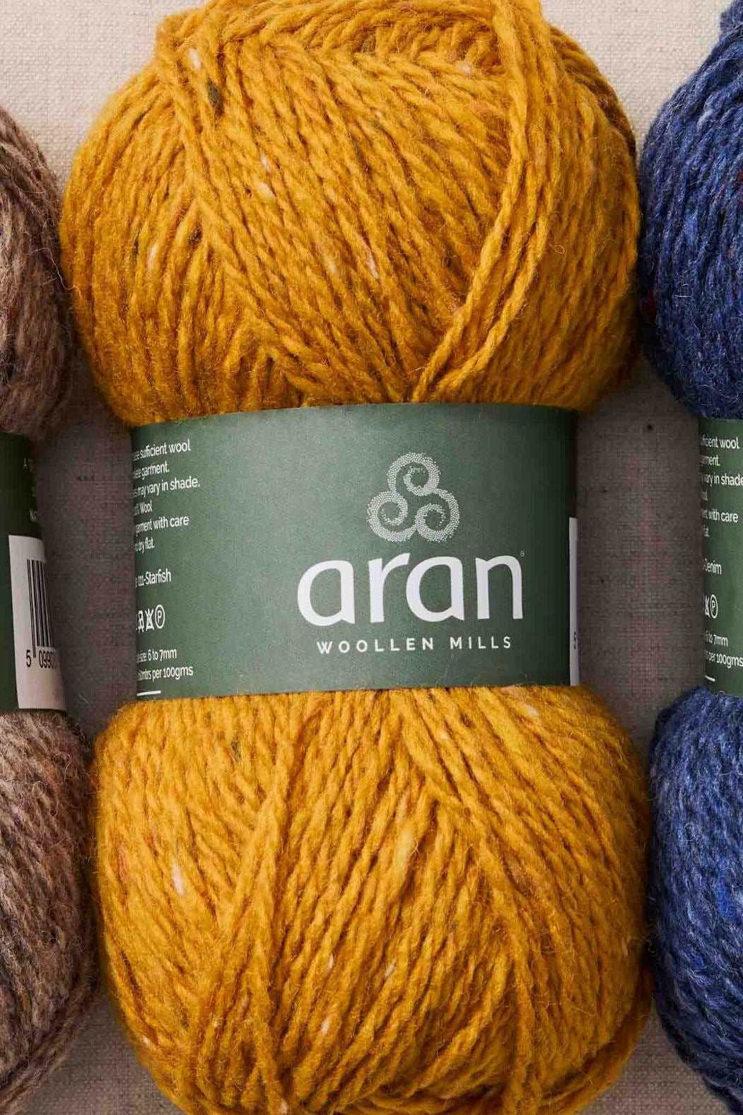 Aran Woollen Mills - R909 Donegal Tweed Yarn | Ierse breiwol