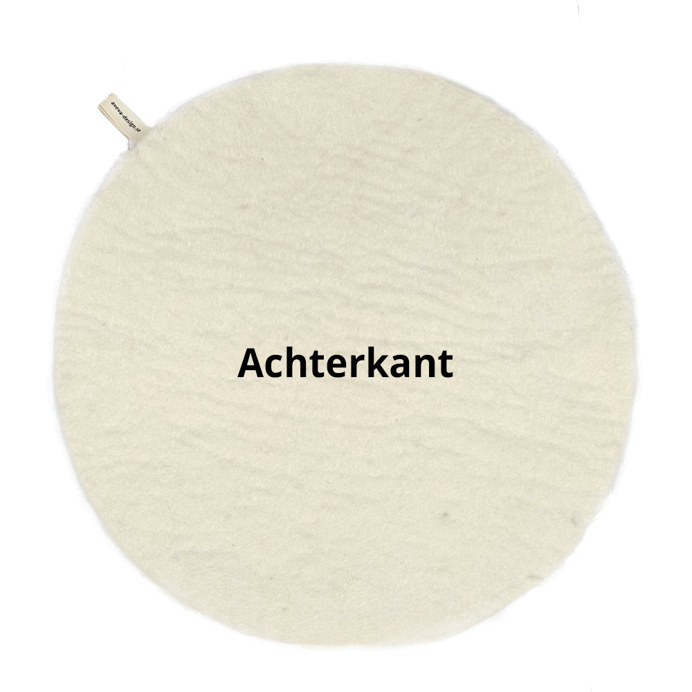 AVEVA - Seat cushion 23 raw wool | stoelkussen van wol