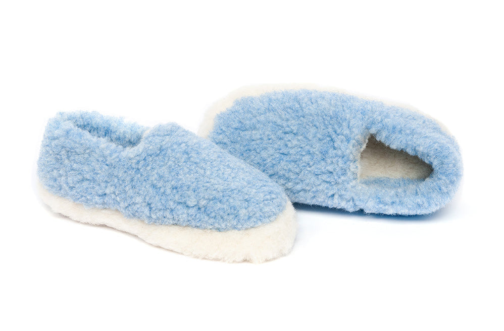 Yoko Wool - Siberian full slipper | pantoffel van schapenwol Light blue