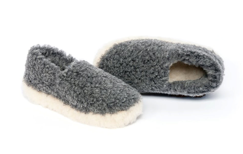 Yoko Wool - Siberian full slipper | pantoffel van schapenwol Dark grey