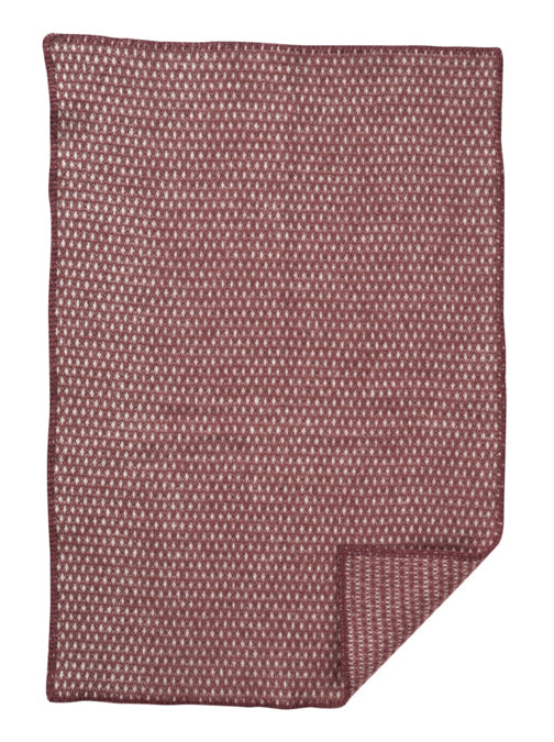 Klippan - Knut Baby | wiegdeken van lamswol Rose Brown 65x90 cm.
