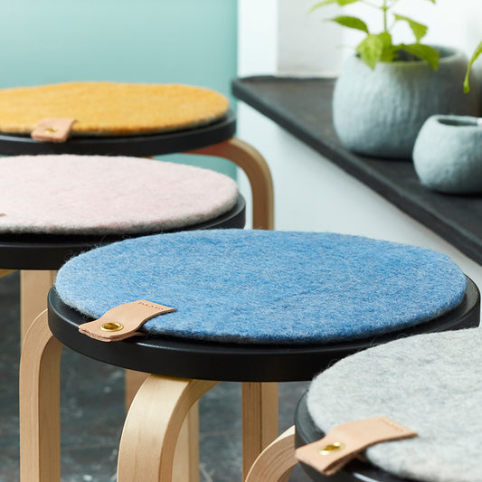 AVEVA - Seat cushion 18 | stoelkussen van gevilte wol