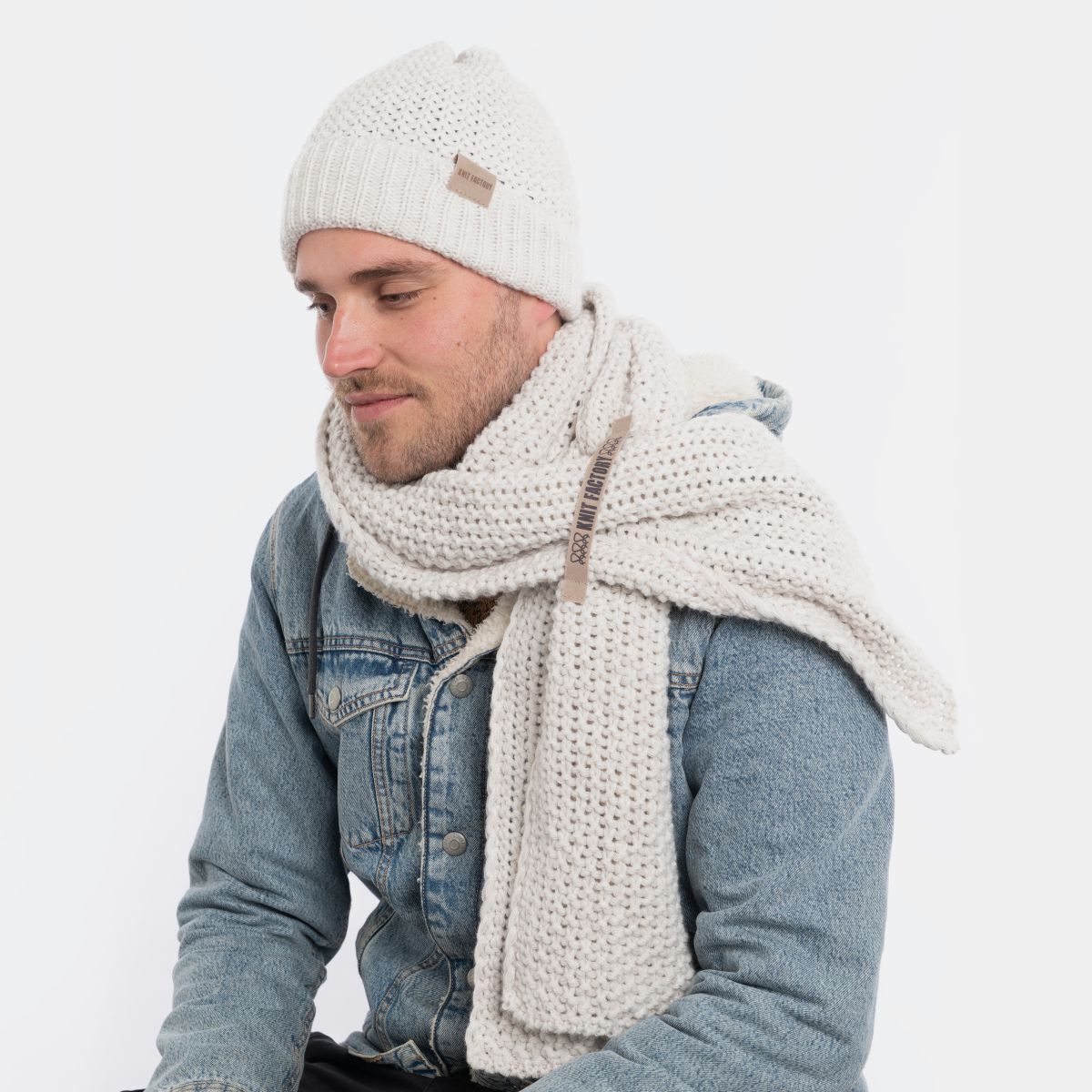 Knit Factory - Carry | knitted scarf
