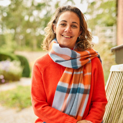 Tweedmill - Wide Scarf | sjaal van lamswol
