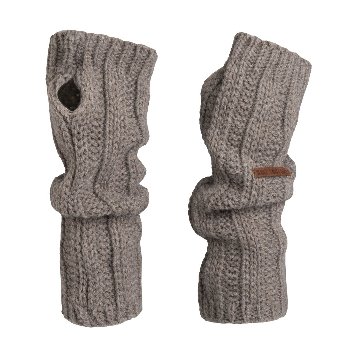 Knit Factory - Nica Armwarmers | gebreide polswarmers